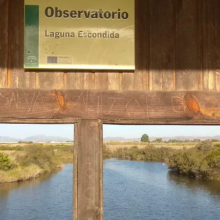아파트 Guadalmarina - Playa, Naturaleza Y Ciudad *